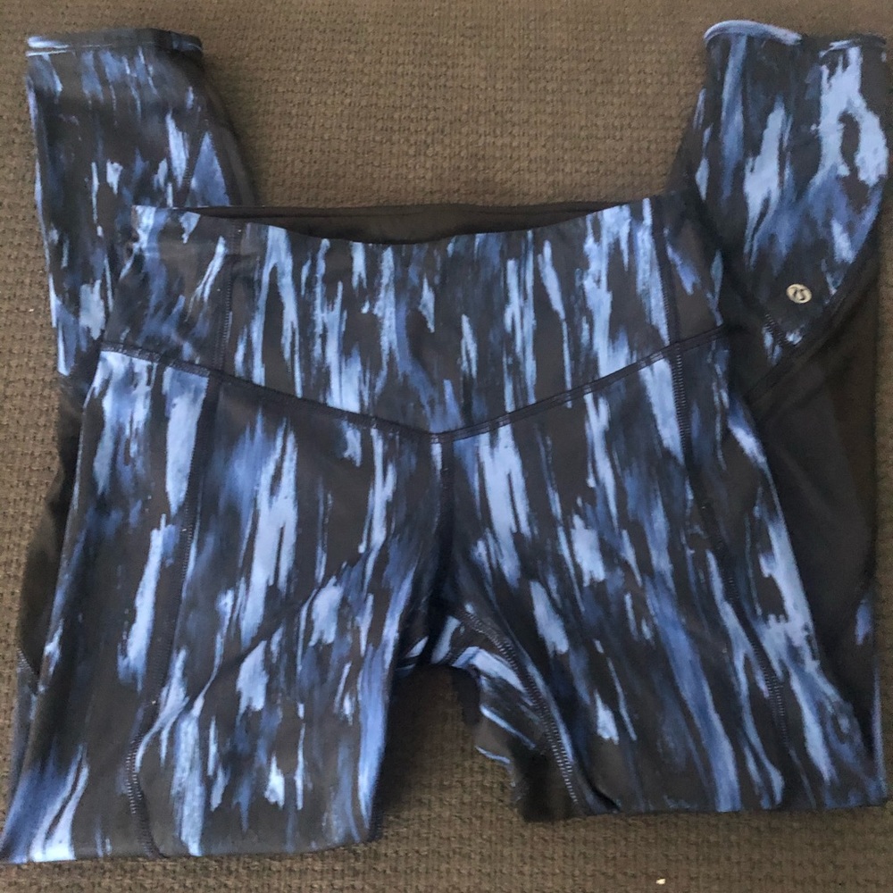 Lululemon mesh leggings